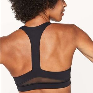 {Lululemon} • Bra